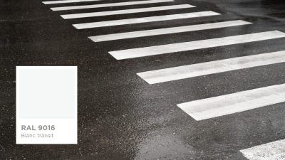 RAL 9016 per senyalització peatonal RAL 9016 per senyalització peatonal
